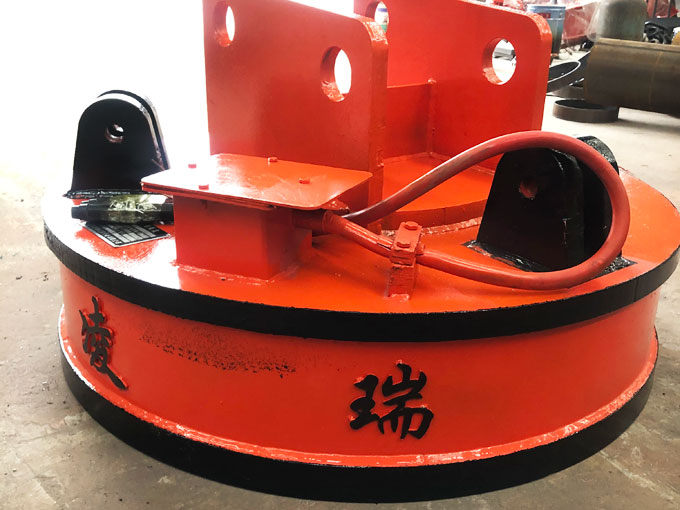 挖掘機(jī)電磁吸盤